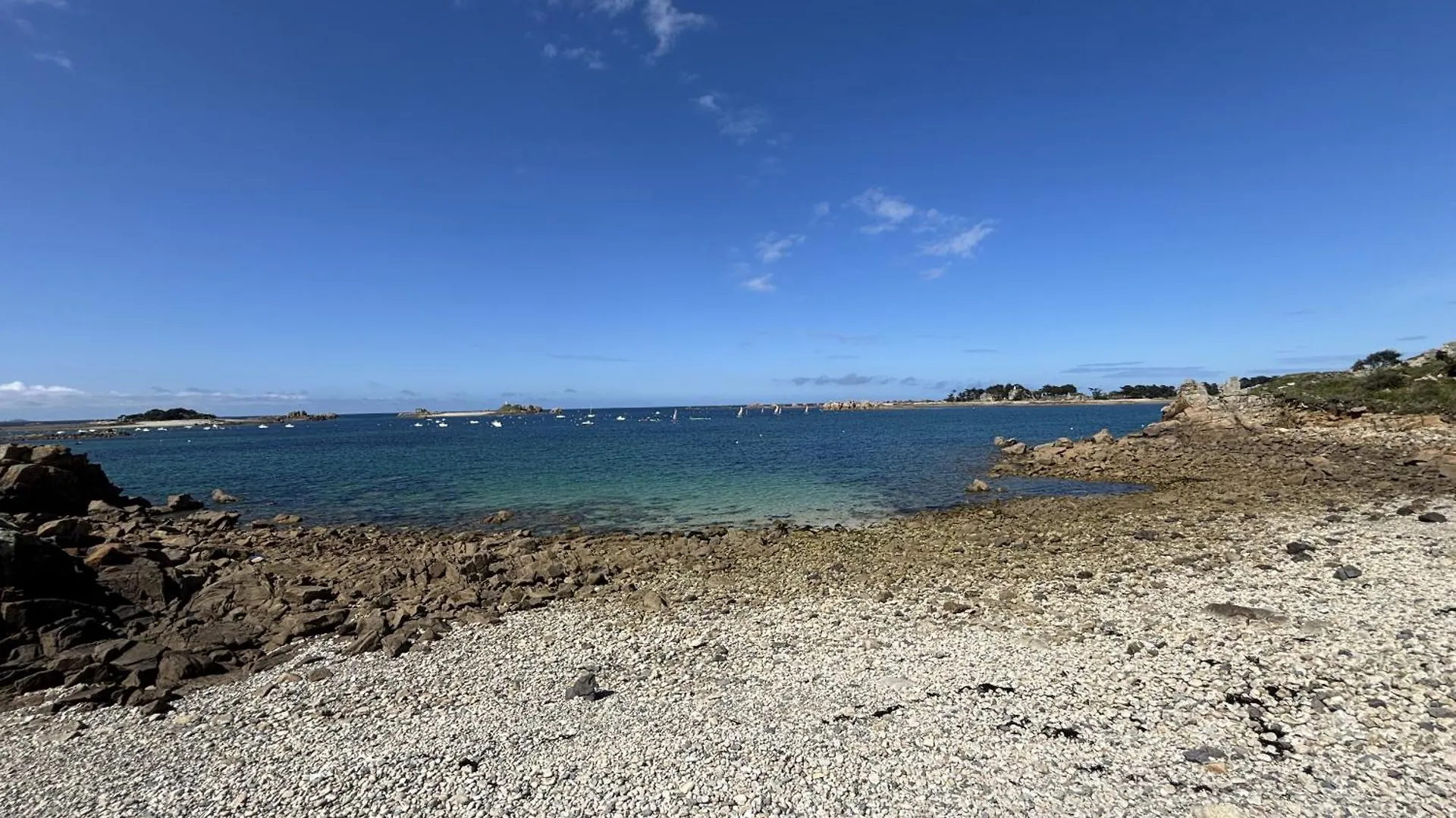 Villa Hjem Petite, Port Blanc Facing The Sea Penvénan Francia